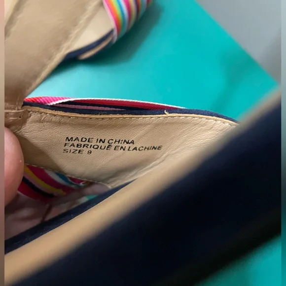 NWOT - ANTHROPOLOGIE “Elenore” Navy Blue Suede T-Strap Sandals with Bows / Sz 9 - Picture 11 of 12